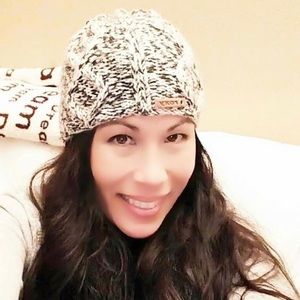 Meet your Posher, Prima